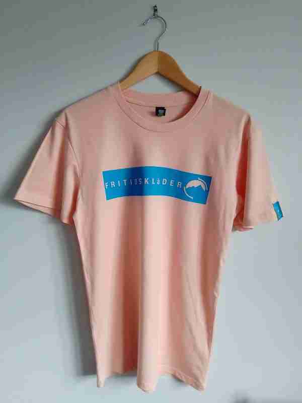 Fritidsklader pink and blue Banner T-Shirt